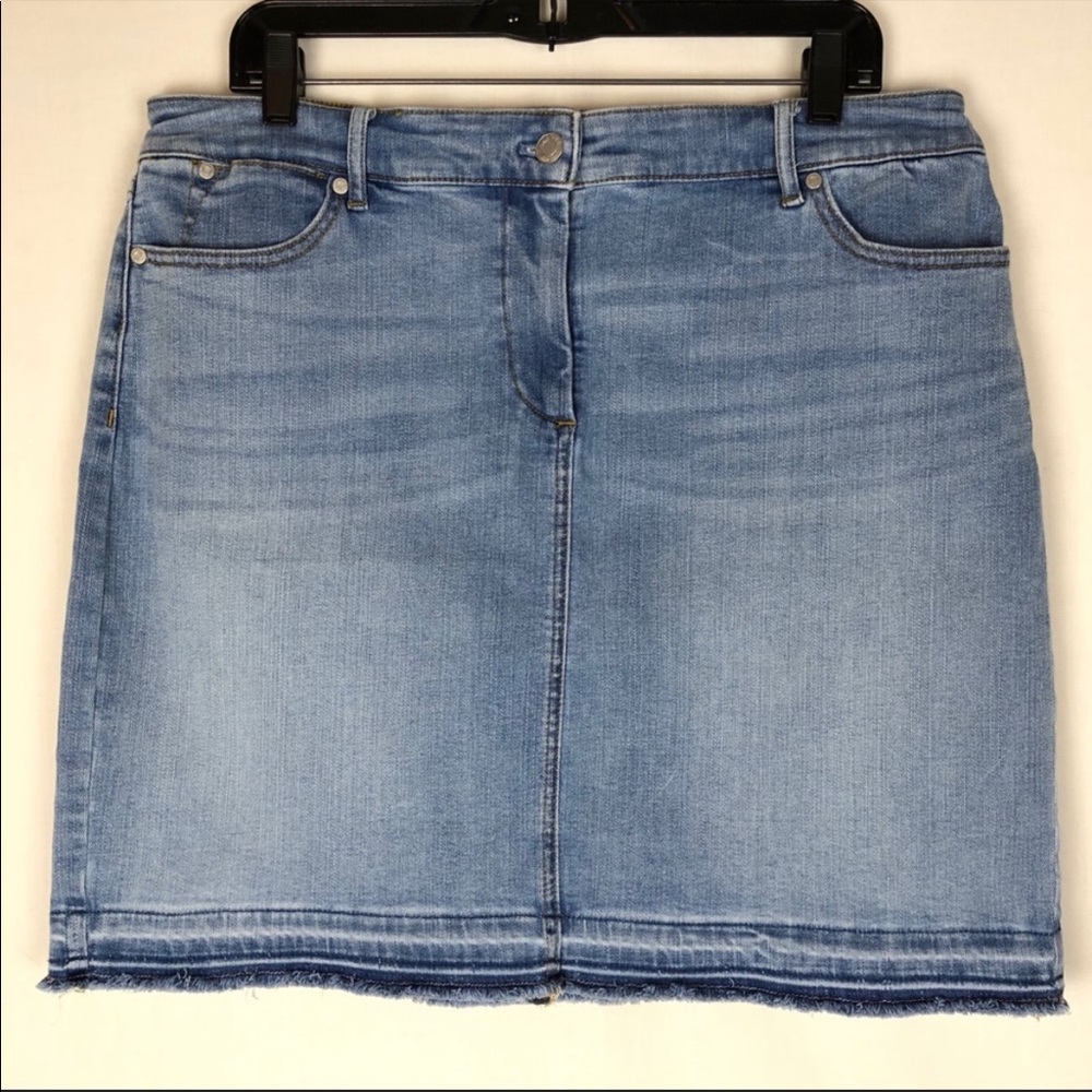 Talbots stretch denim skirt